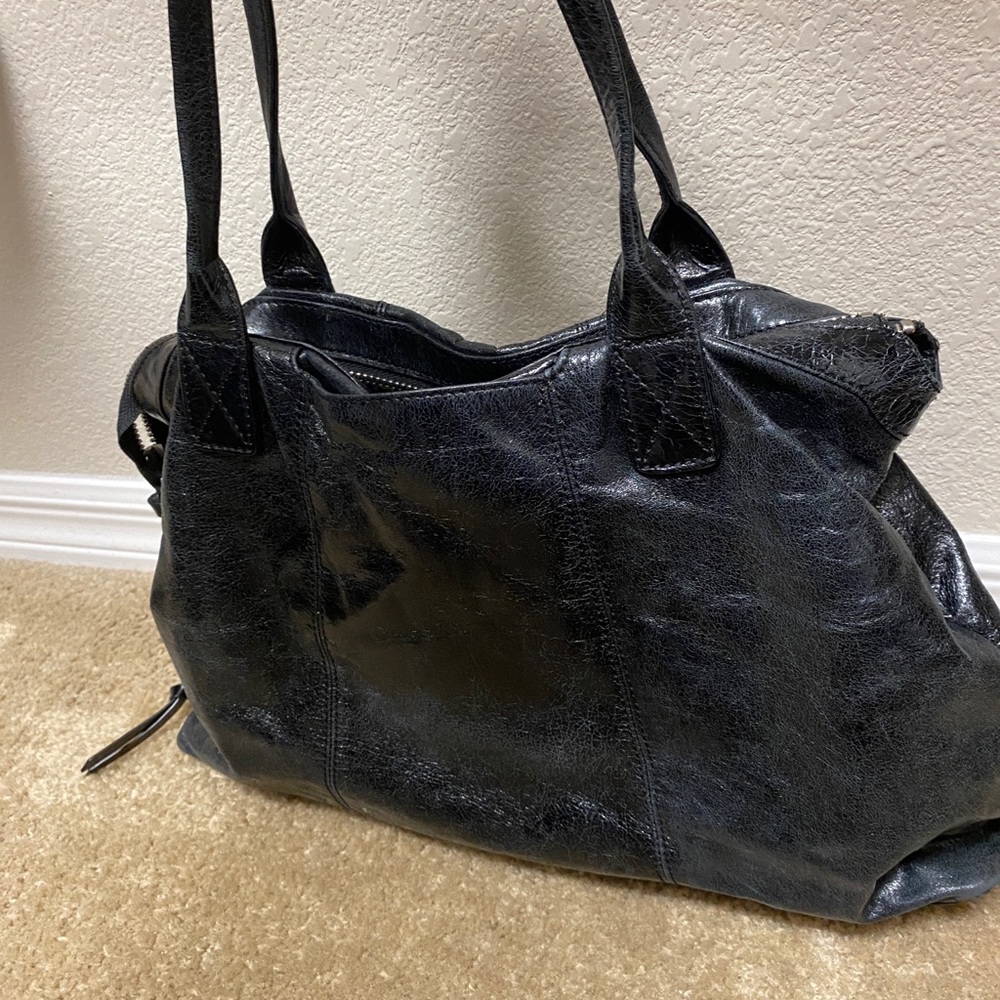 Hobo handbag